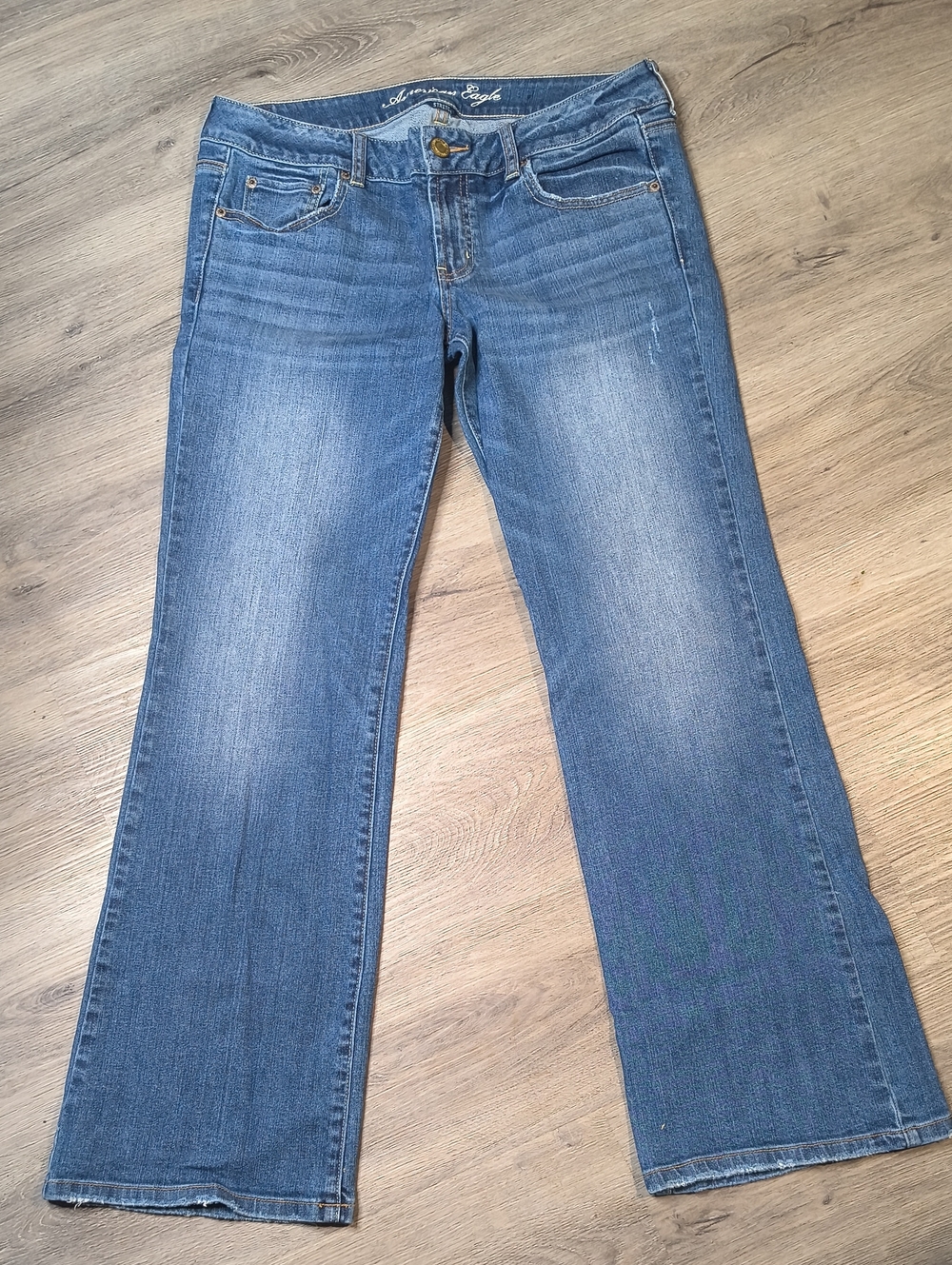 S1116 Low Rise Boyfriend w/31.5" Inseam👖American Eagle Women's Size 12 Jeans
